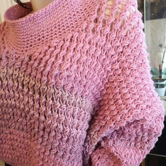 Oversized sweater - Picture 8 of 11